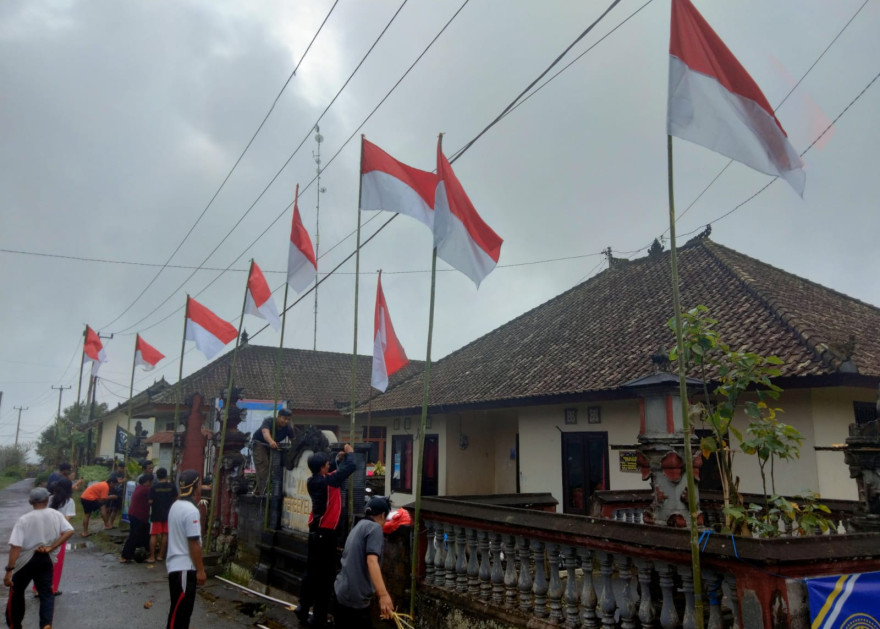 JUMAT BERSIH MENYAMBUT HUT KEMERDEKAAN RI KE-79